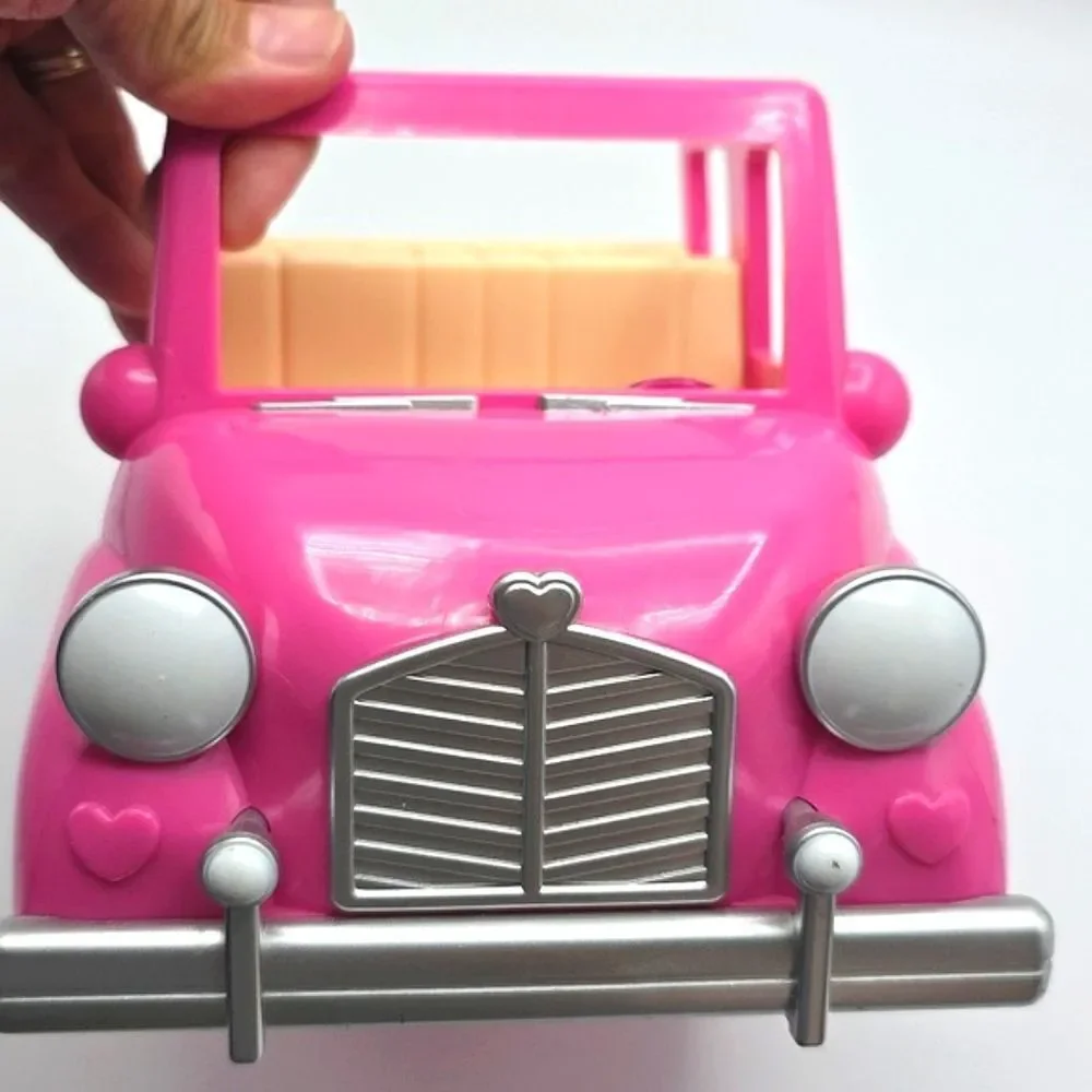 Li'l Woodzeez Pink Happy CAMP3R Breezy Buggy Car Toy